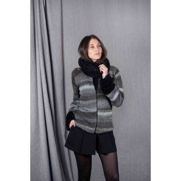 Modèle de Col Velour